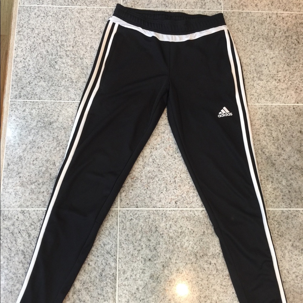 Adidas sweatpants